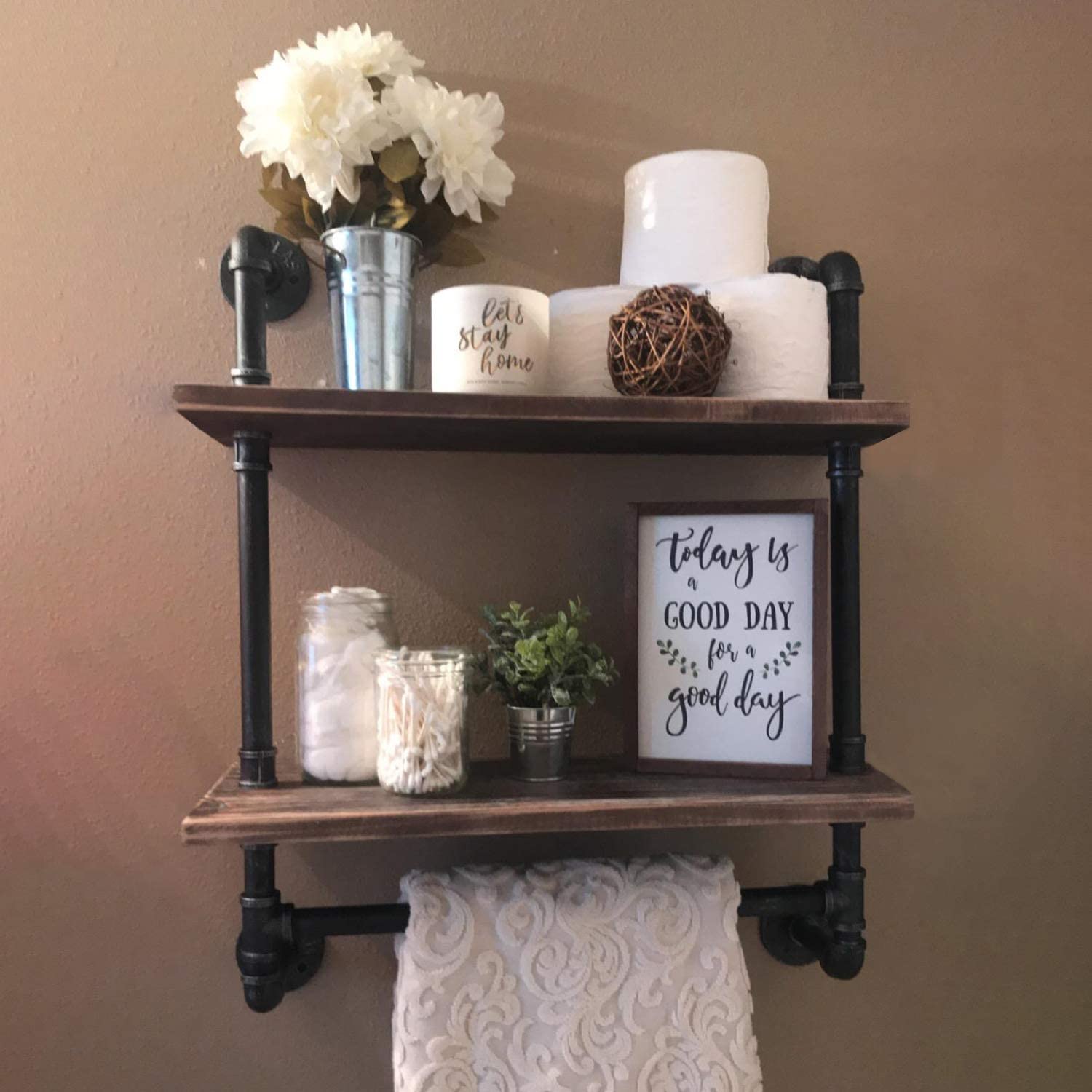 farmhouse-bathroom-decor-shelf