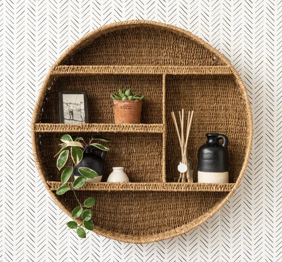 rattan-wall-decor-round-shelf-display