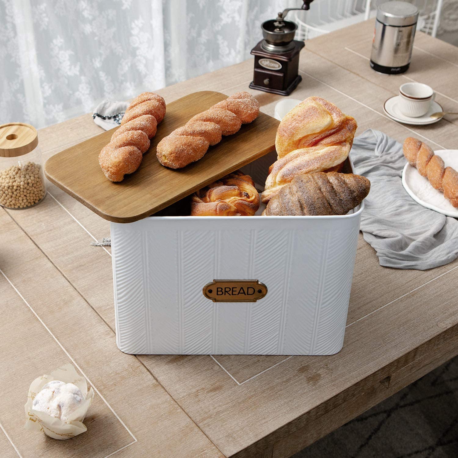 modern-bread-box-farmhouse