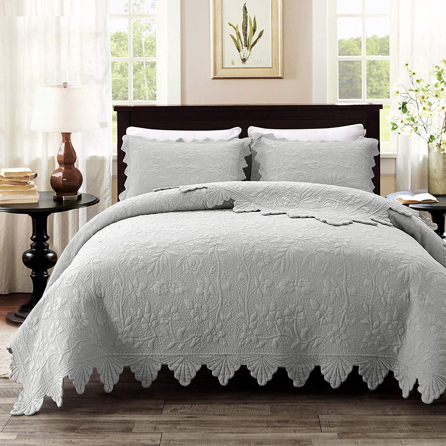 farmhouse-bedding-floral