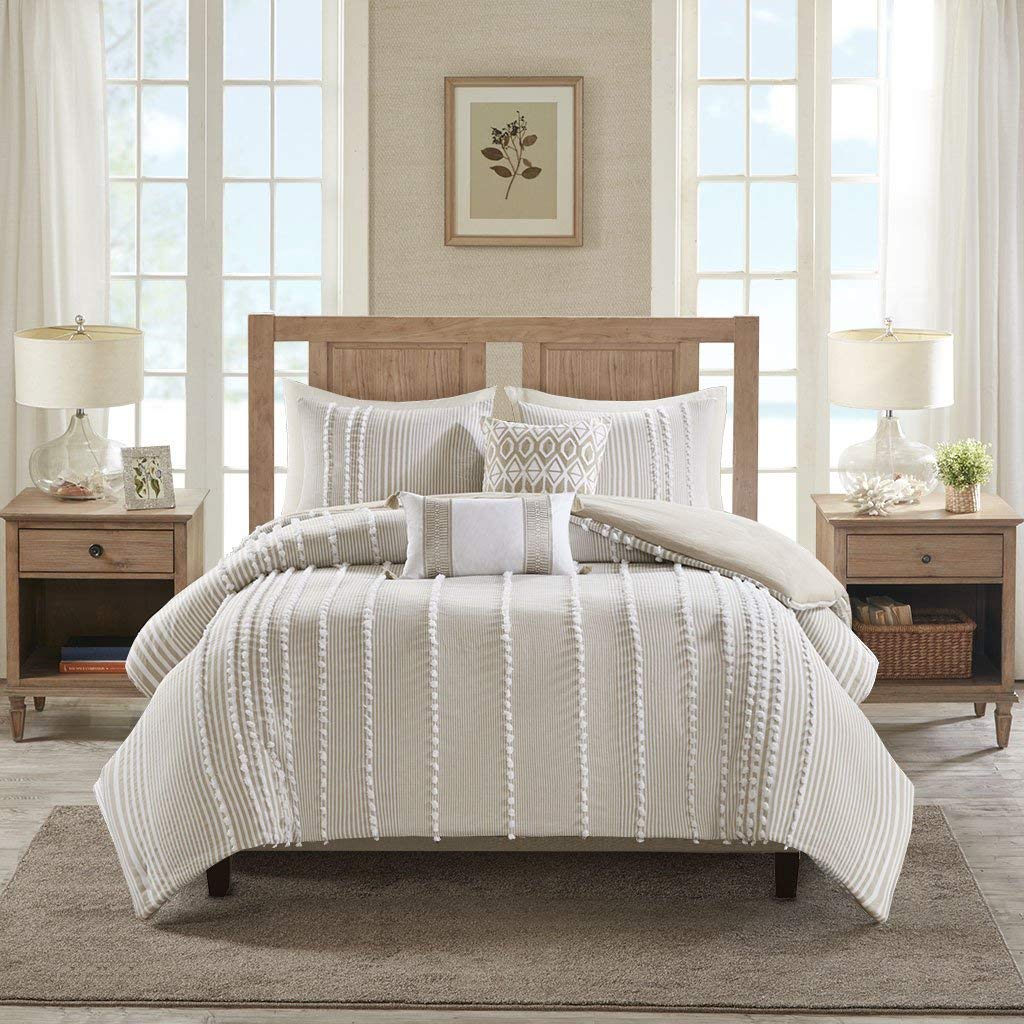 farmhouse-bedding-dot